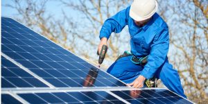 Installation Maintenance Panneaux Solaires Photovoltaïques à Preures